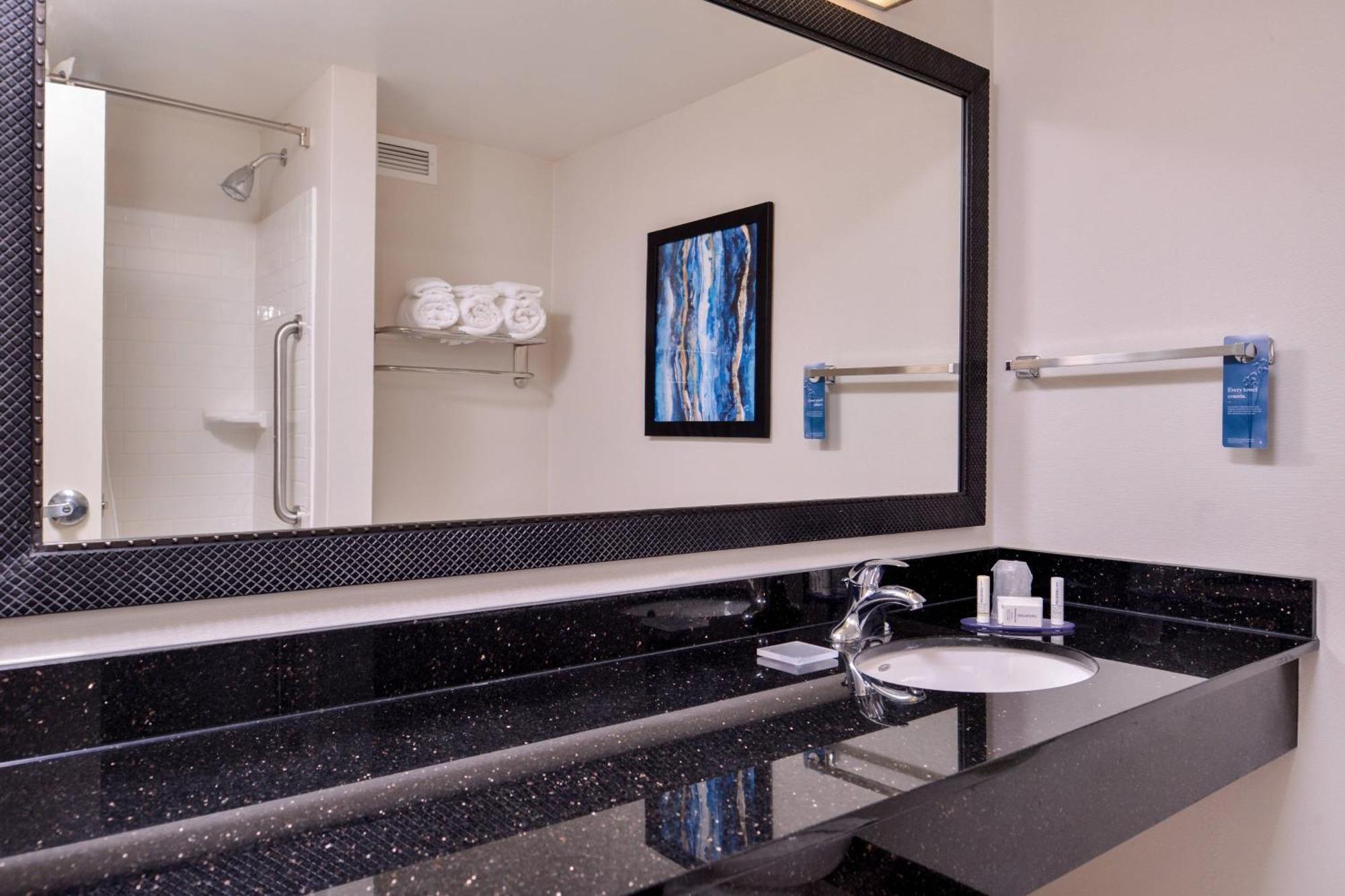 Fairfield Inn & Suites Raleigh-Durham Airport/Brier Creek Exteriör bild